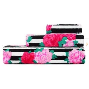 Betsey Johnson Flower Stripe 3-piece Towel Set